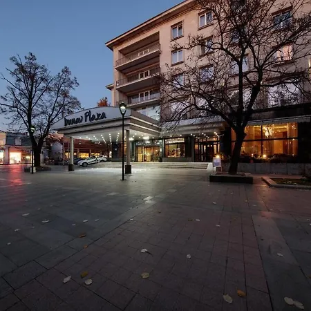 Dunav Plaza Roese
