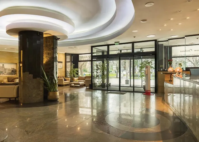 Dunav Plaza Hotel