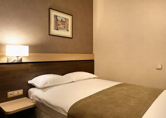 Dunav Plaza Отель 4*