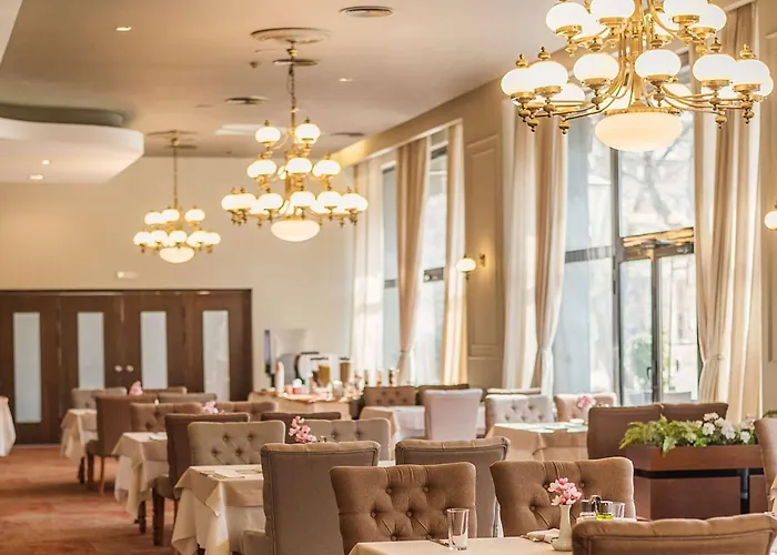 Отель Dunav Plaza 4*