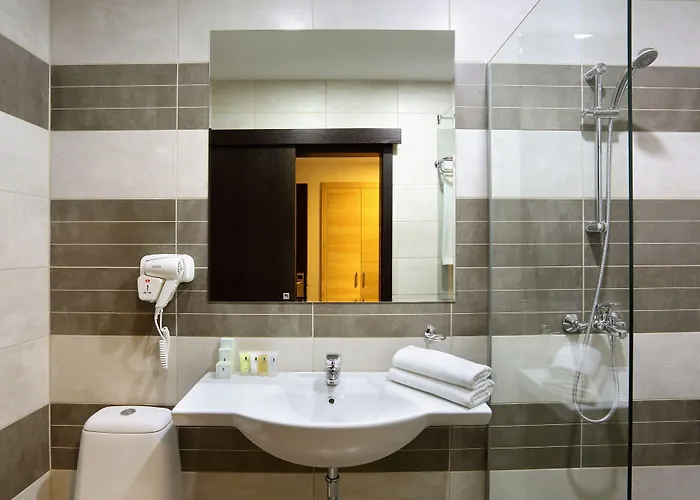 Dunav Plaza Hotel 4*